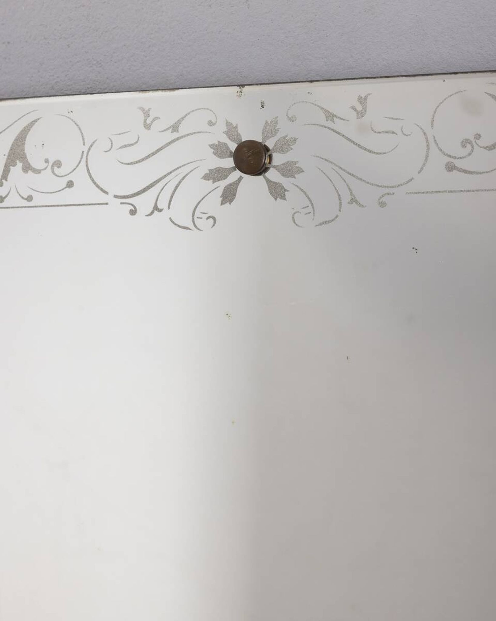 Vintage 1940s Italian design wall mirror with decorated glass