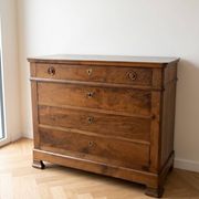 Lot de commodes anciennes en bois marron