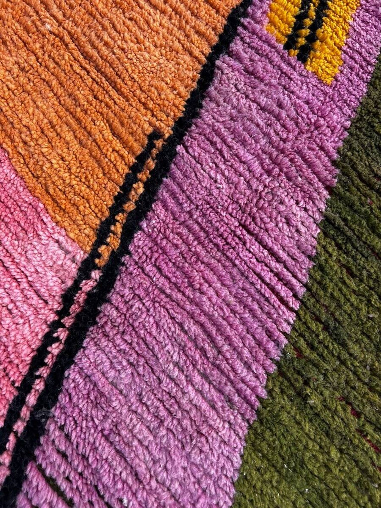 Modern Moroccan Boujad multicoloured Berber rug