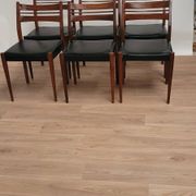 6 Chaises Scandinaves vintage Teck et simili cuir 1960 Danemark