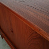 Teak highboard, Danish design, 1960s, designer: Johannes Andersen