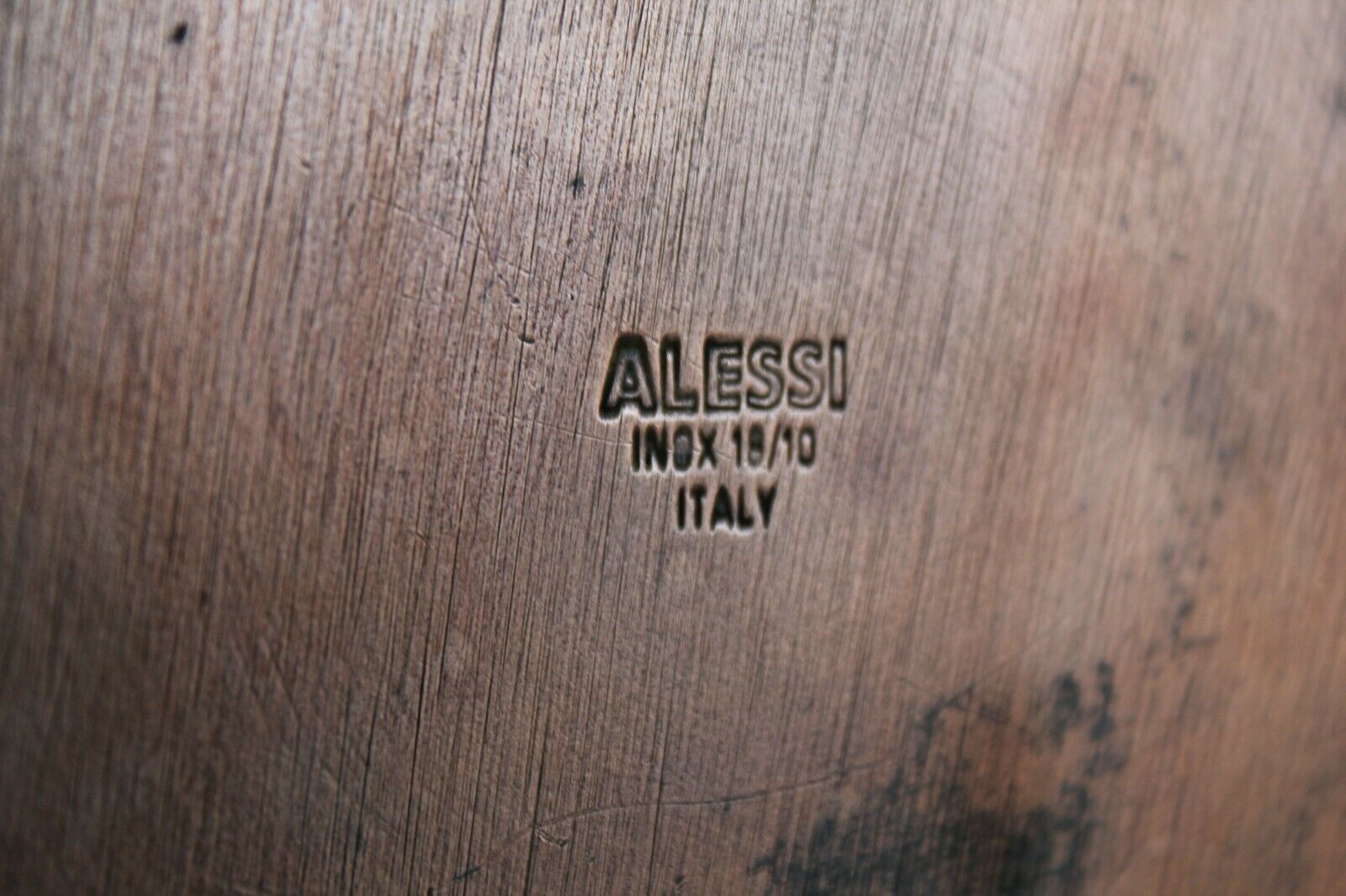 The kettle 9091 Alessi