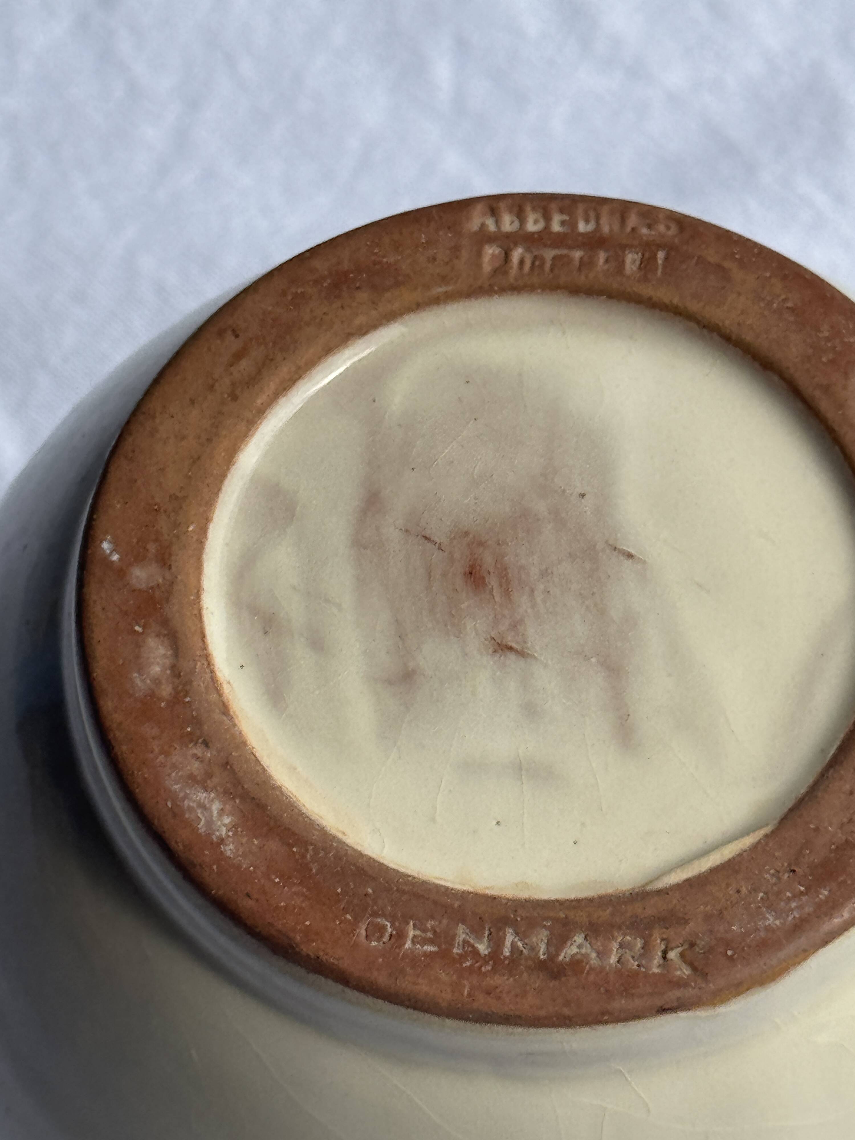 Vintage white pitcher with stylized blue plant frieze H17.5