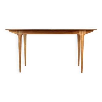 Table à rallonge McIntosh du milieu du siècle en superbe teck. Style moderne / rétro / danois