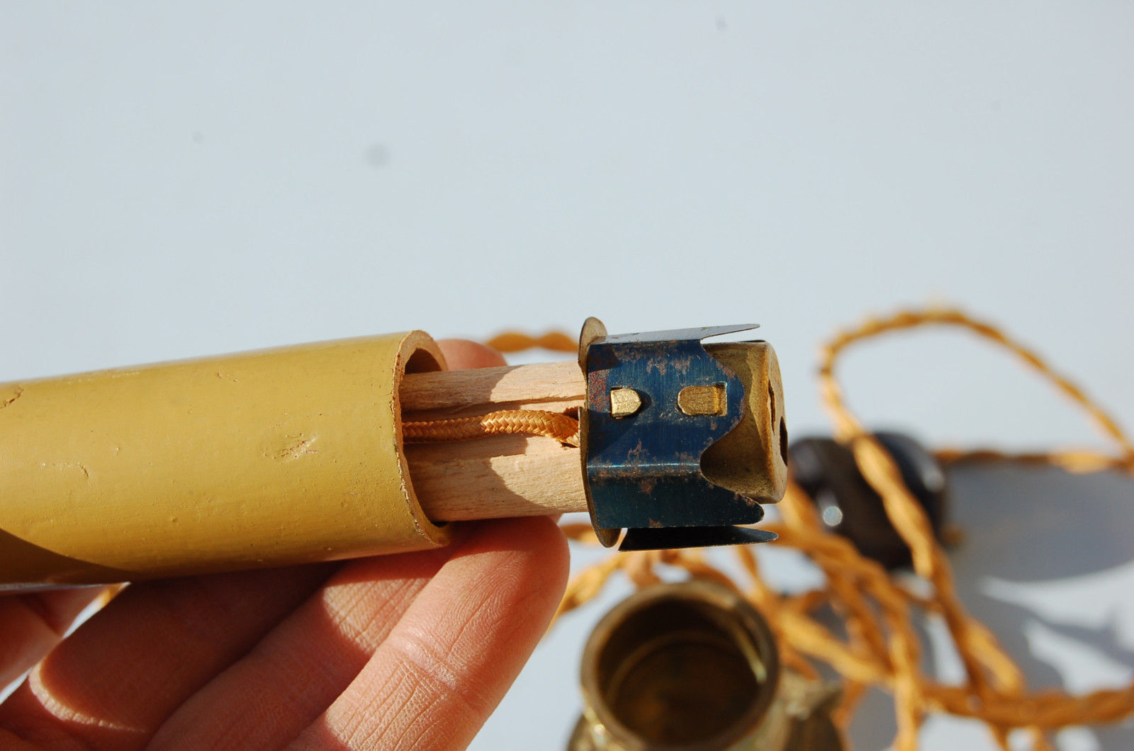 Metal foot lamp and paper lampshade