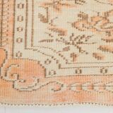 5x8 Peach & Cream Persian Rug, 156x241Cm