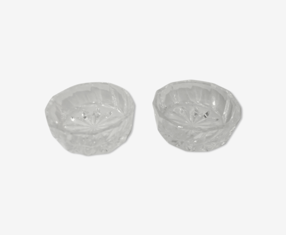Salière et poivrier en verre ciselé