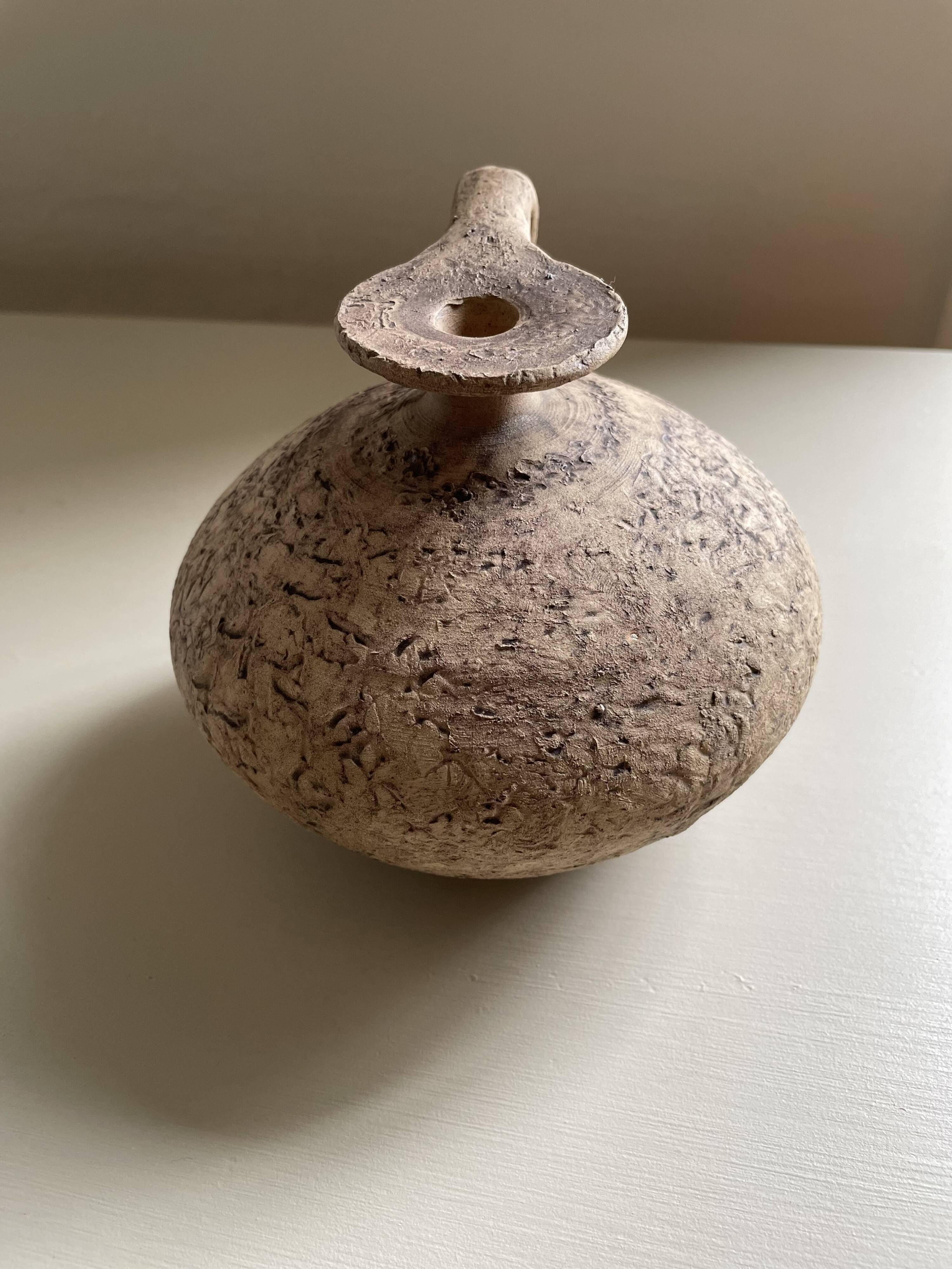 Antique Mediterranean terracotta jar H12.5cm