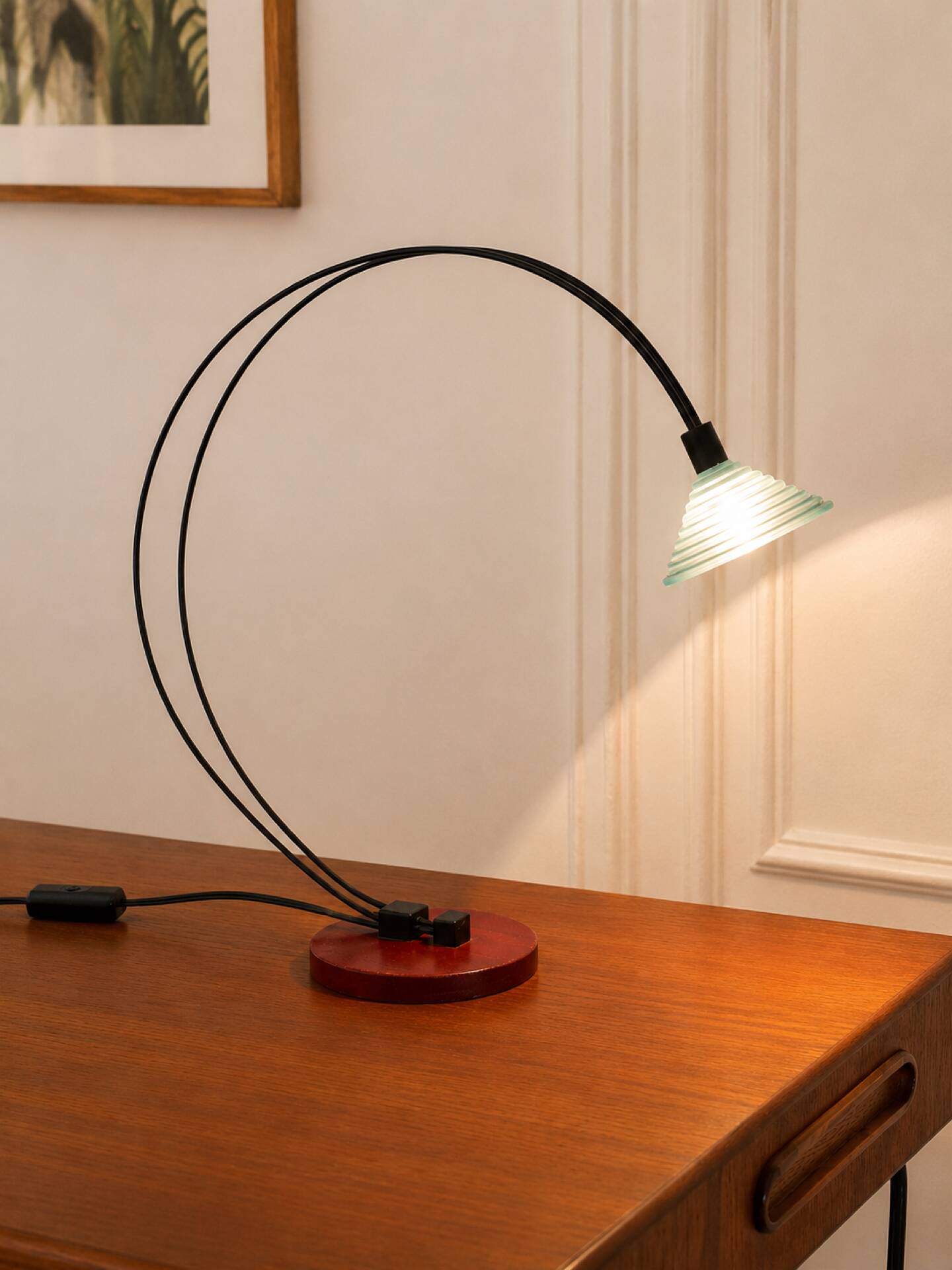 Lampe de bureau Optelma Suisse design postmoderniste