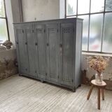 XXL workshop locker with blue patina