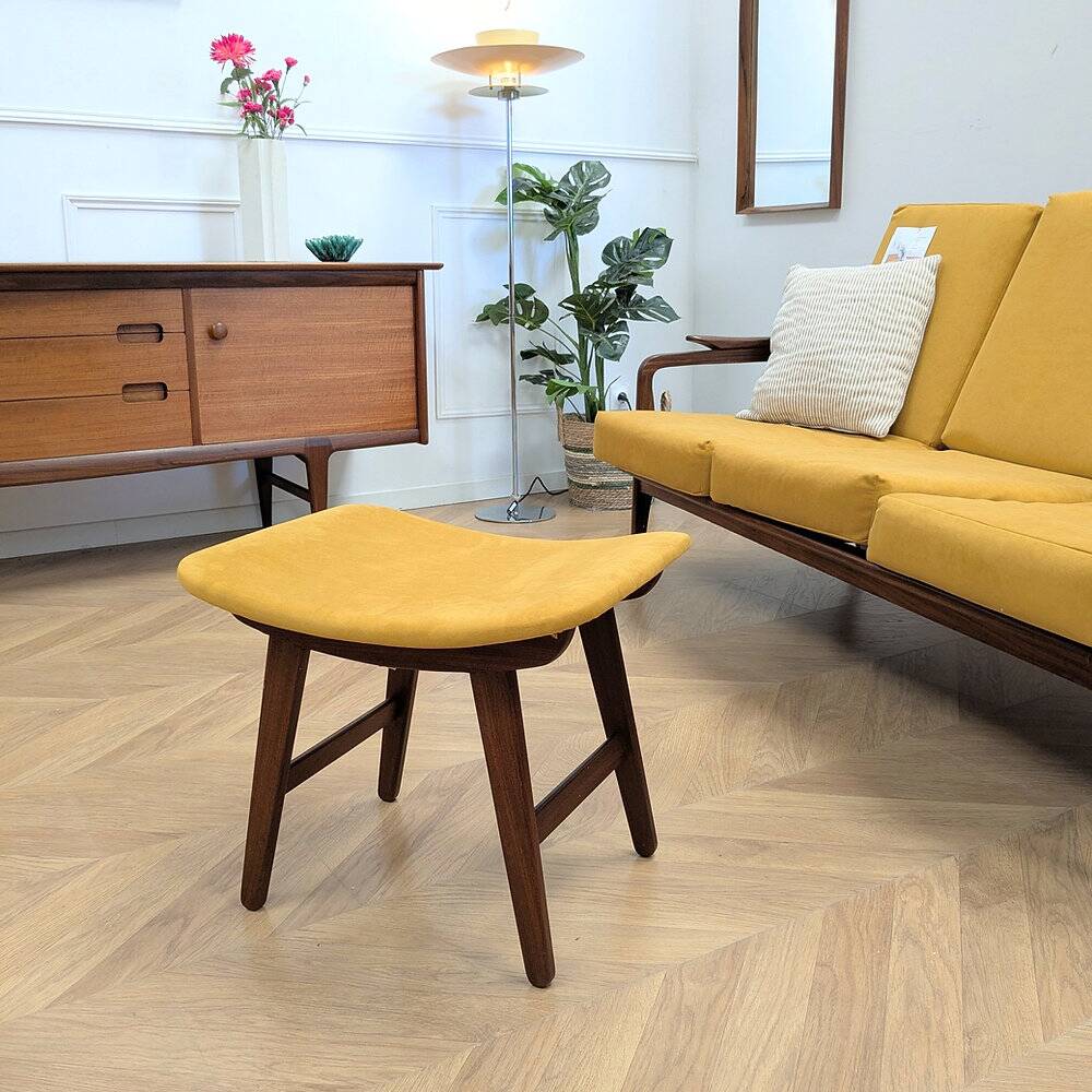 Repose-pieds scandinave