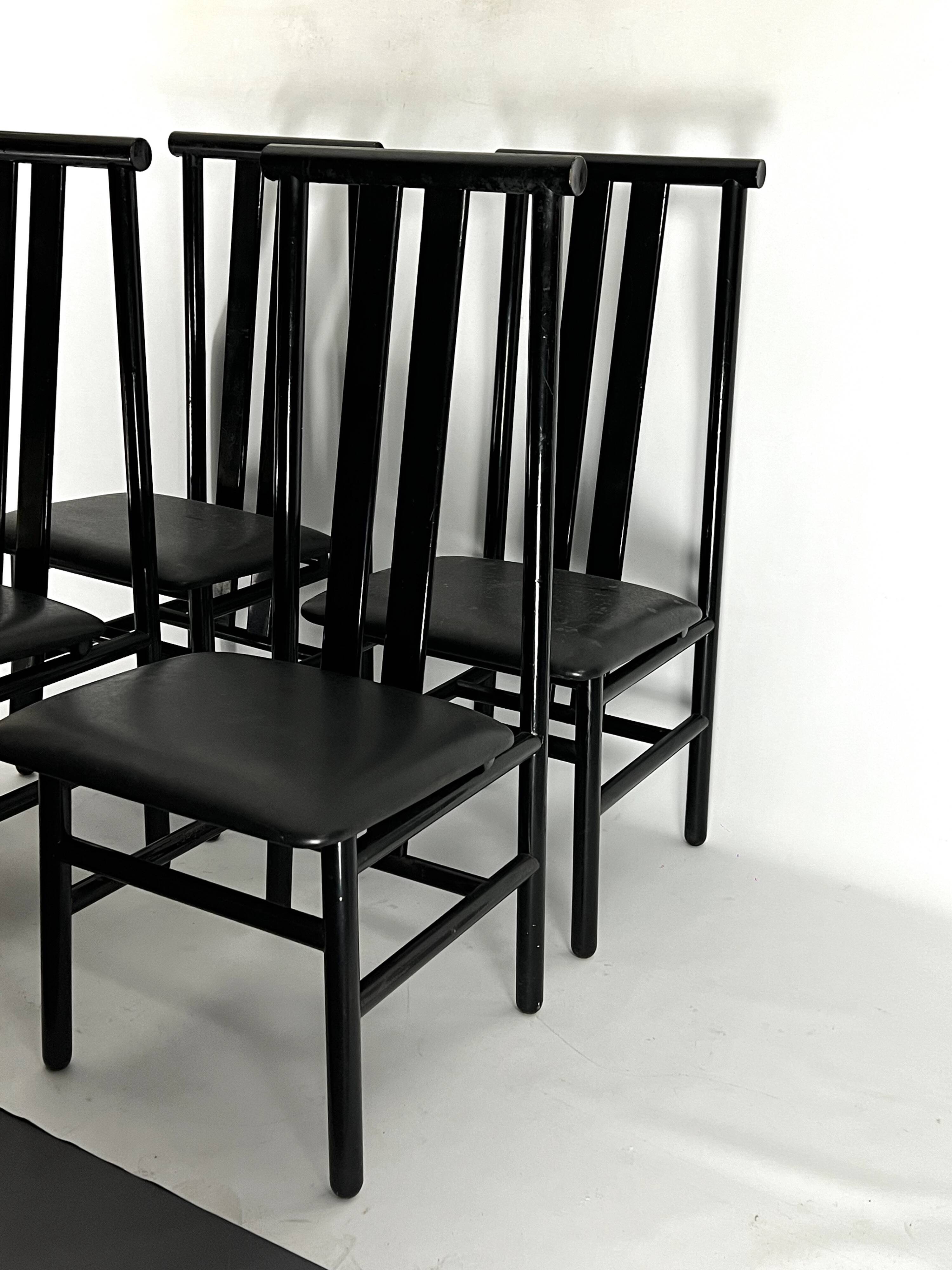 Mid-Century Set of four Zea dining chairs by Annig Sarian for T70. Italy 1980s