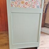 Wardrobe in old wood, renovated and restyled in celadon green