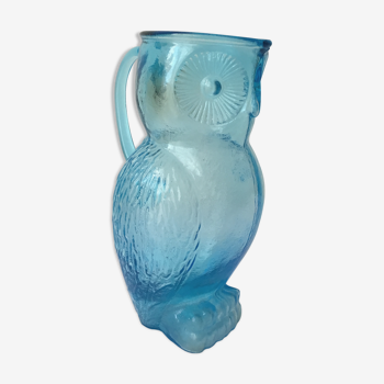 Pitcher in the shape of an owl