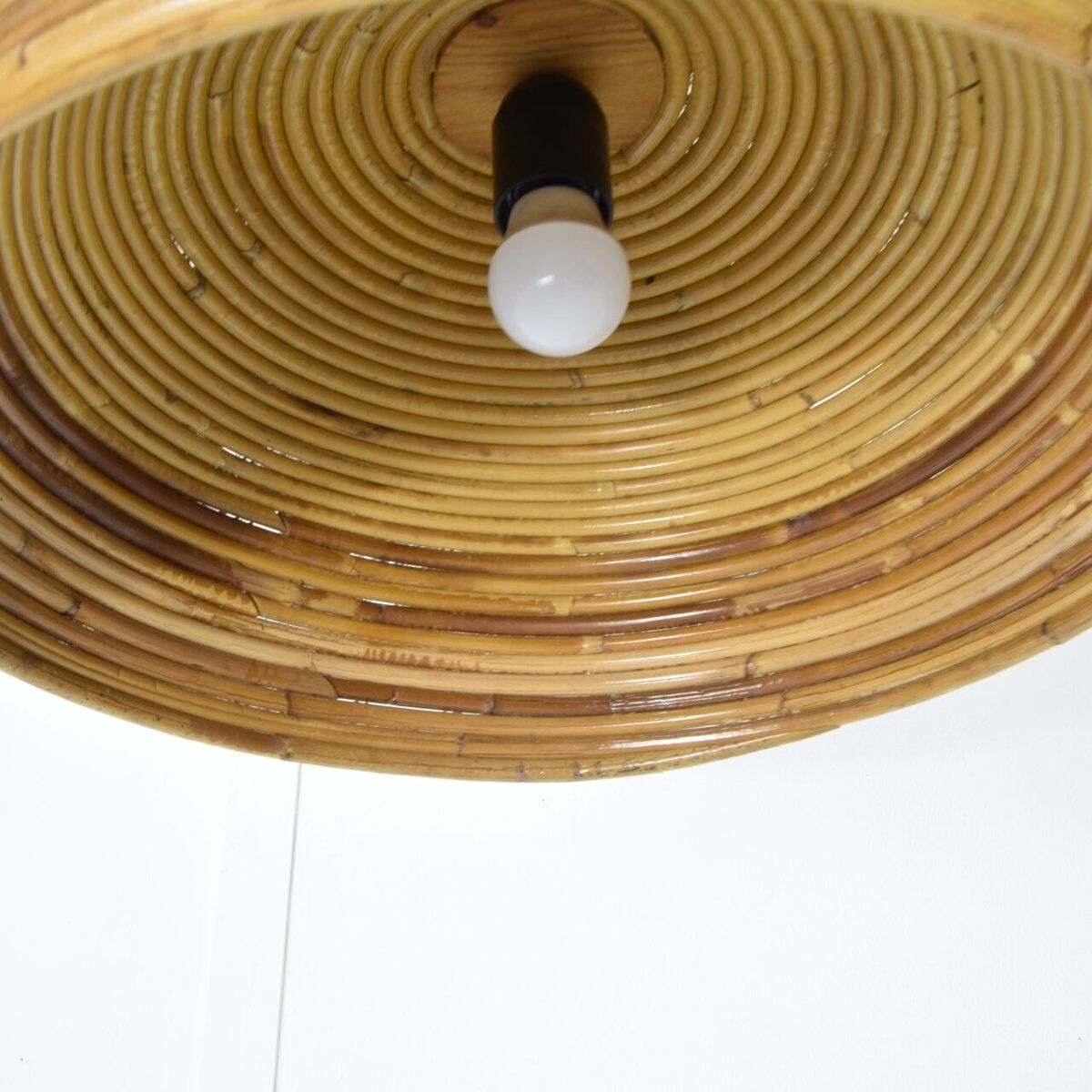 Vintage pendant lamp in bamboo and wicker, 1960s.