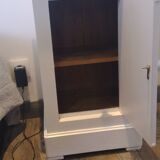 Bedside table