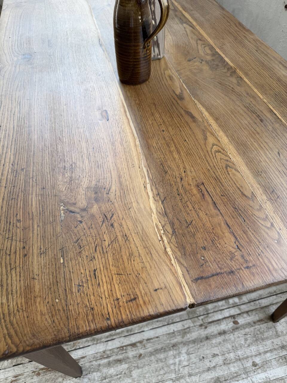 Table de ferme chêne pieds fuseaux 1950