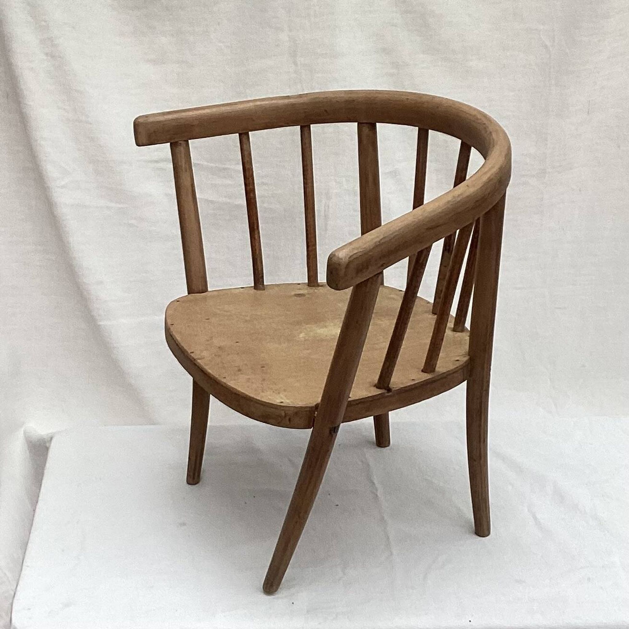 Scandinavian style wooden children's armchair dimension: height -41.5cm- width -50cm-