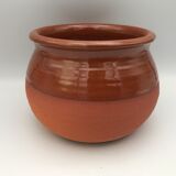 Matt and glazed round earthenware pot