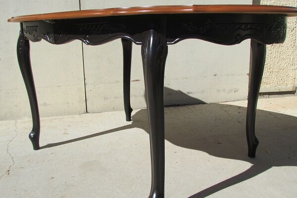 Oval table of style Louis XV cherrywood