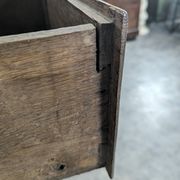 Commode provinciale du XVIIIème en chêne