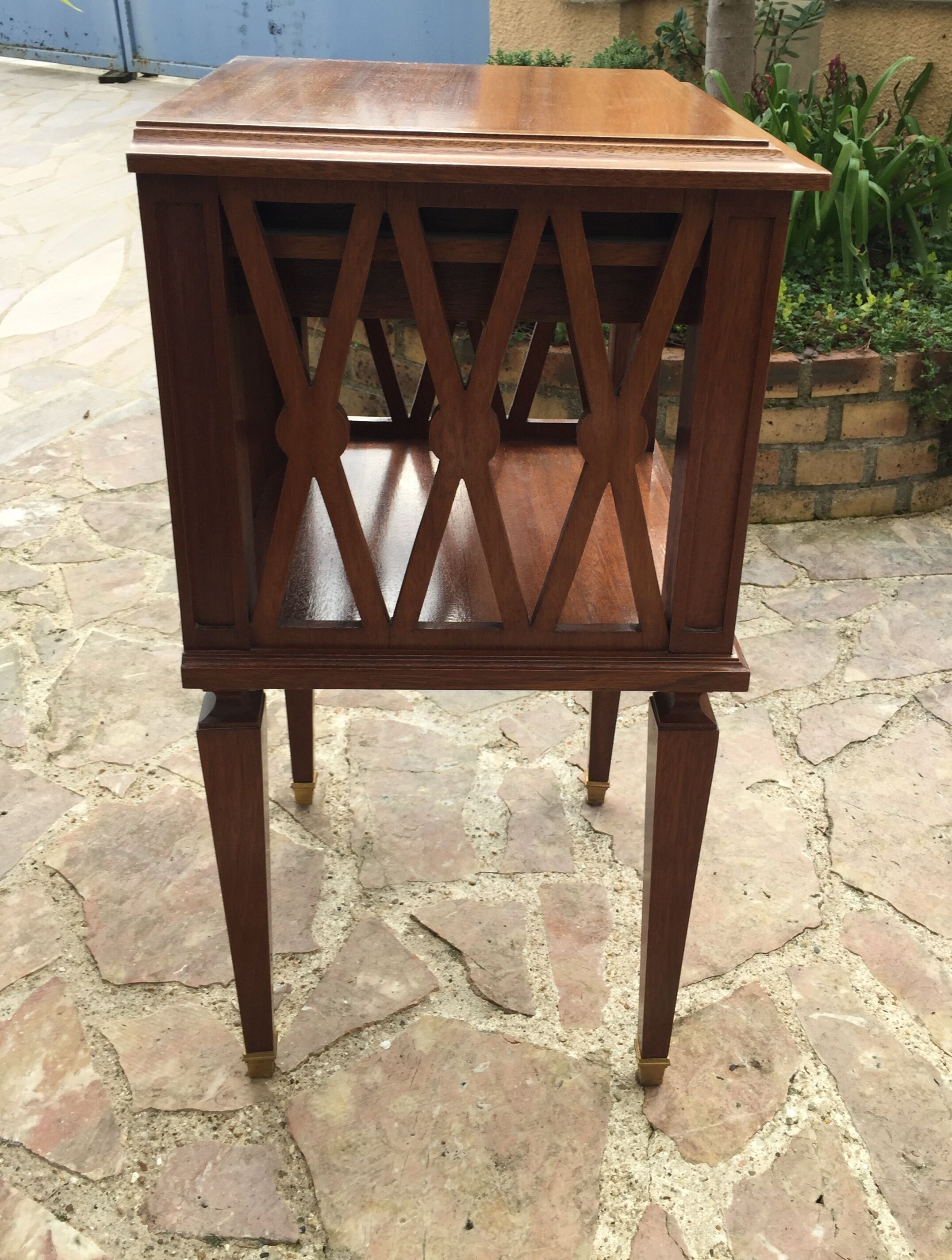 Set of two bedside tables