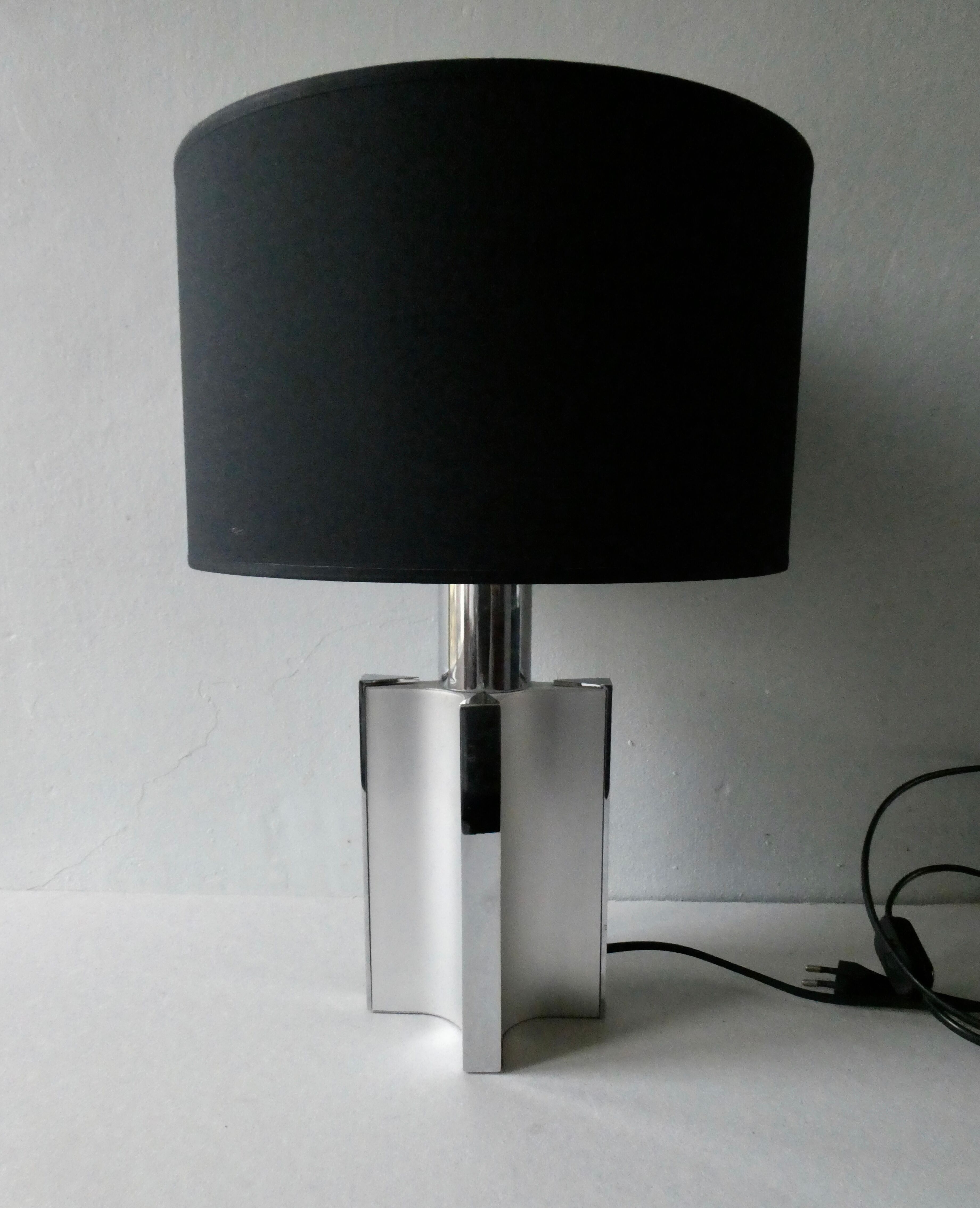 70s chrome metal lamp