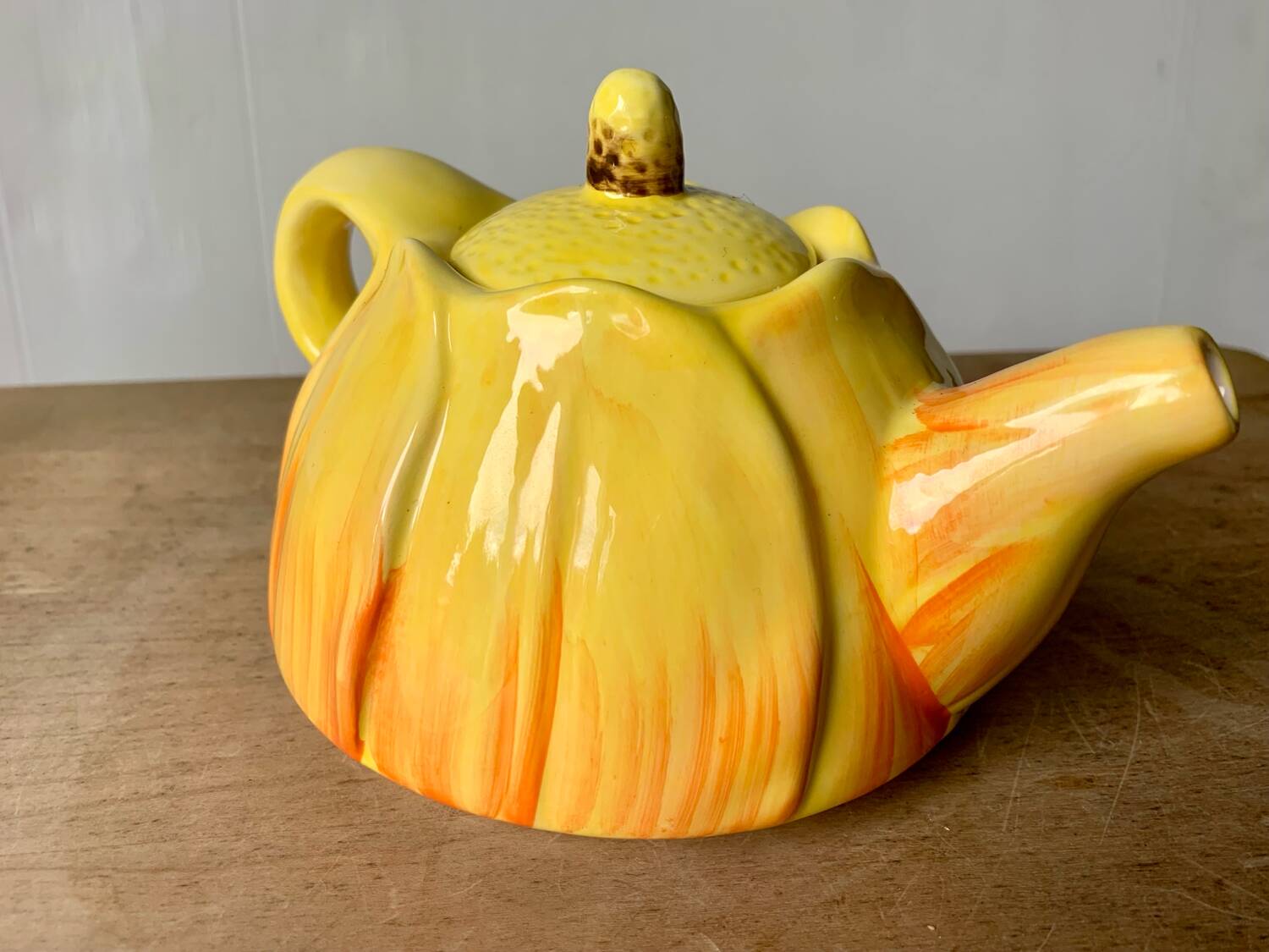Vintage flower slip teapot