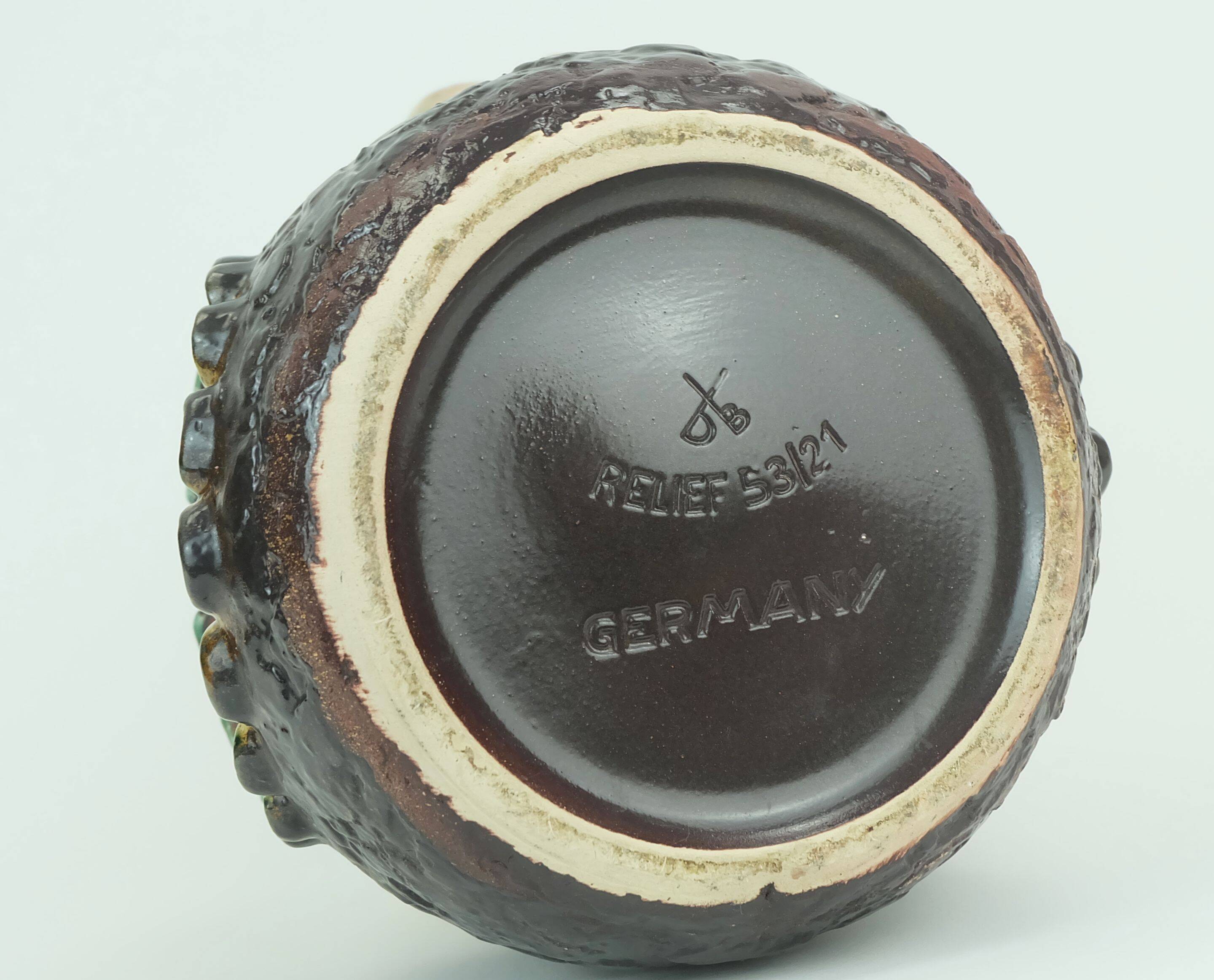 Dumler & breiden mid century vase jug model 53/21 relief decor