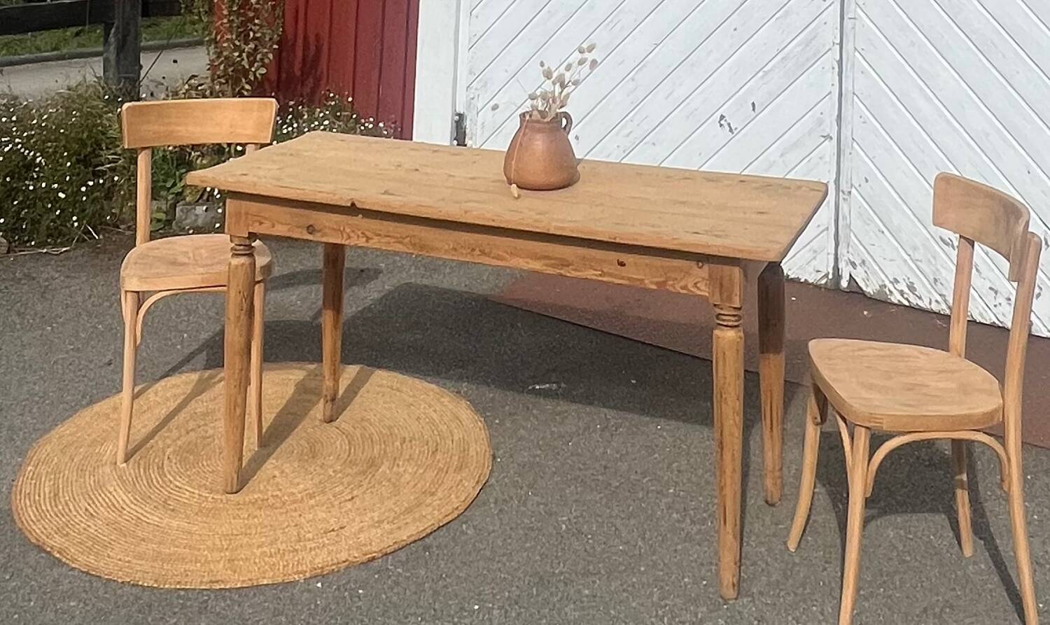 Antique vintage bistro table in solid raw wood for 6 people