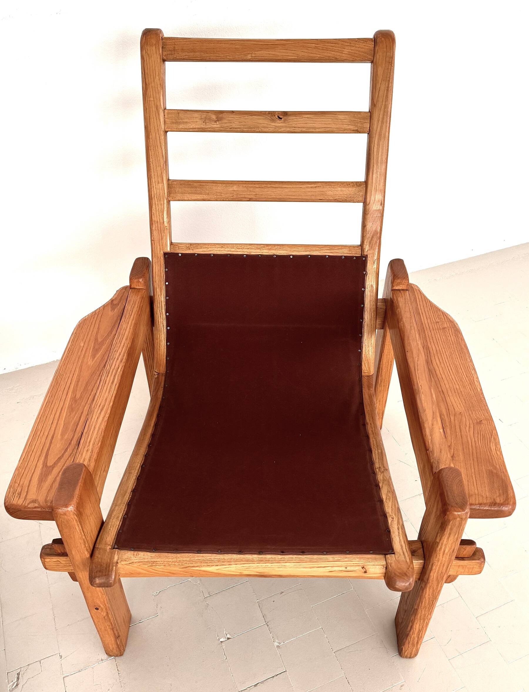 Salon de campagne italien en chêne avec nouveau revêtement en tissu bouclé, années 1970