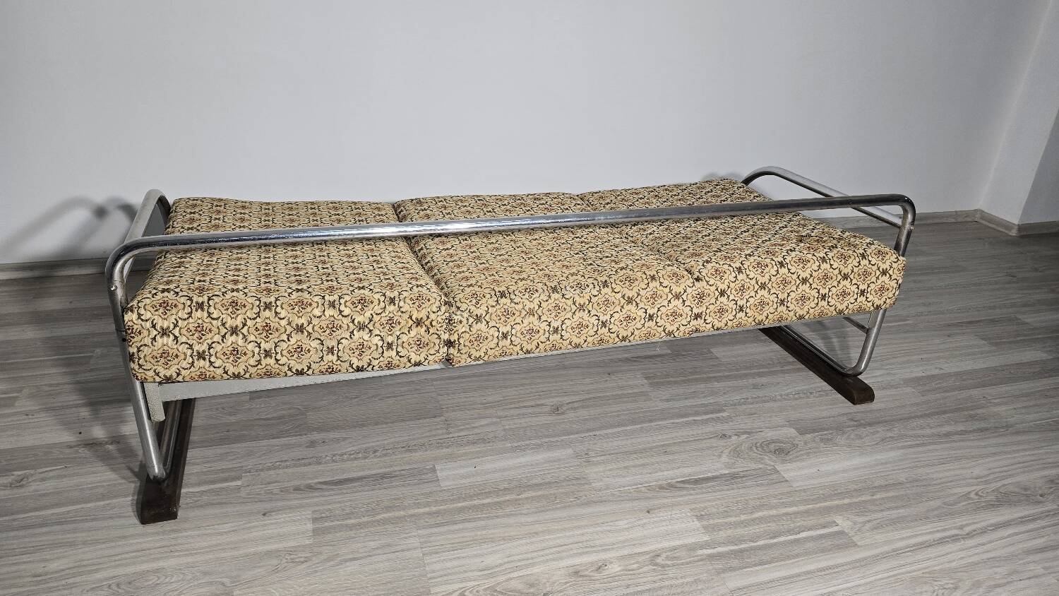 Bauhaus Chrome Sofa by Robert Slezak for Slezak Factories, 1930s