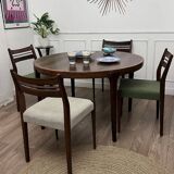 Dining table in rosewood, for 4 to 6 people.
