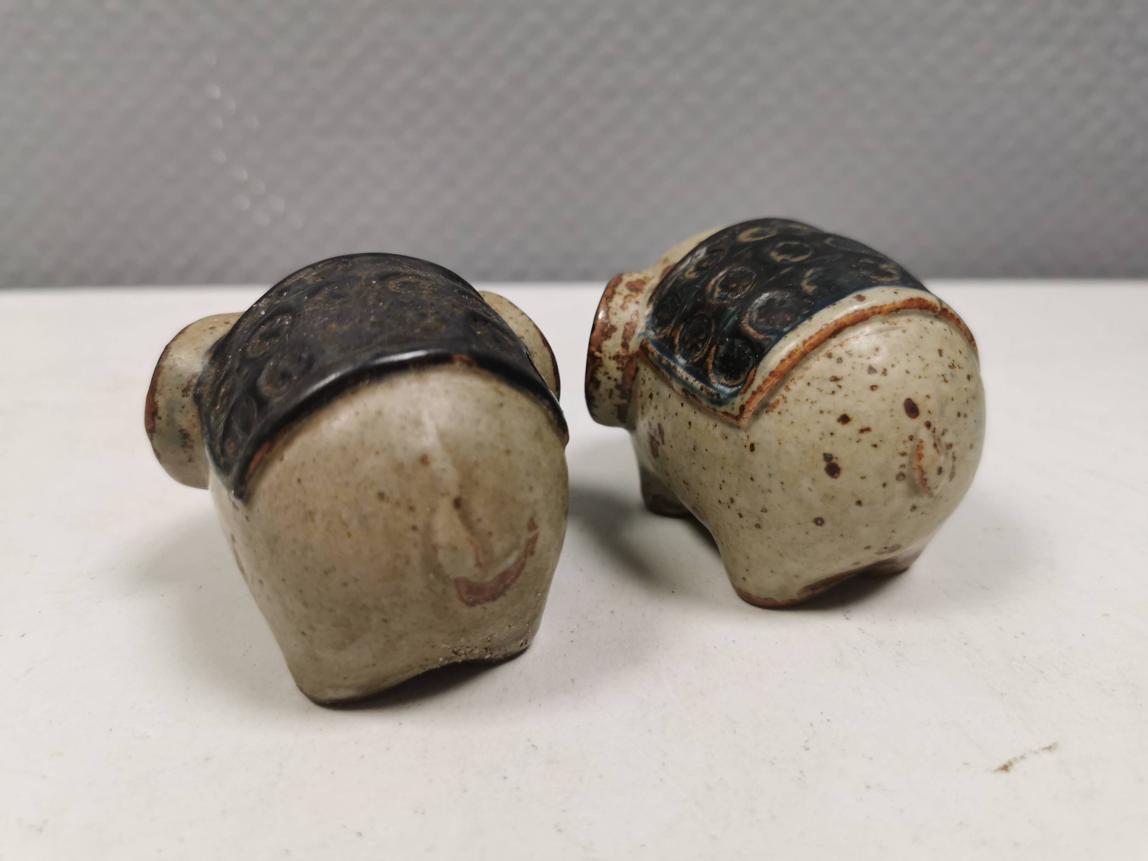 Ceramic elephants as salt and pepper sets made for Danish Søholm 1970-80s