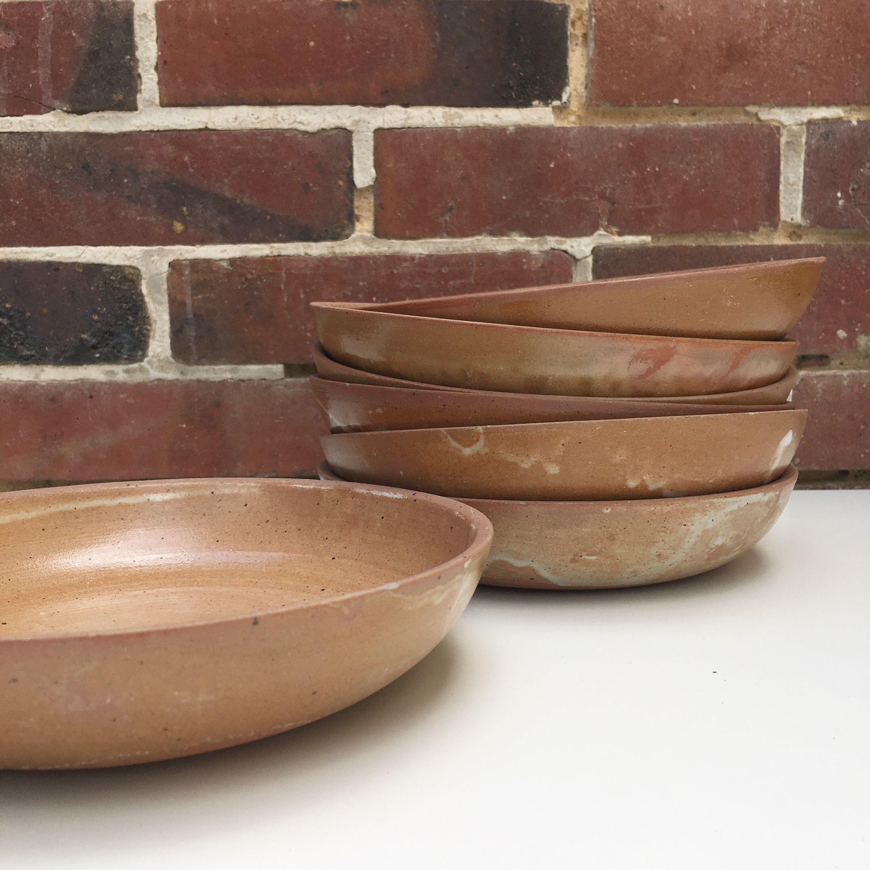 Lot of 7 dishes low in sandstone enameled Vintage