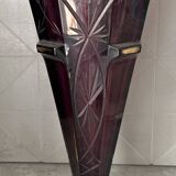 A purple vase, very discreetly gilded, Russian art deco style