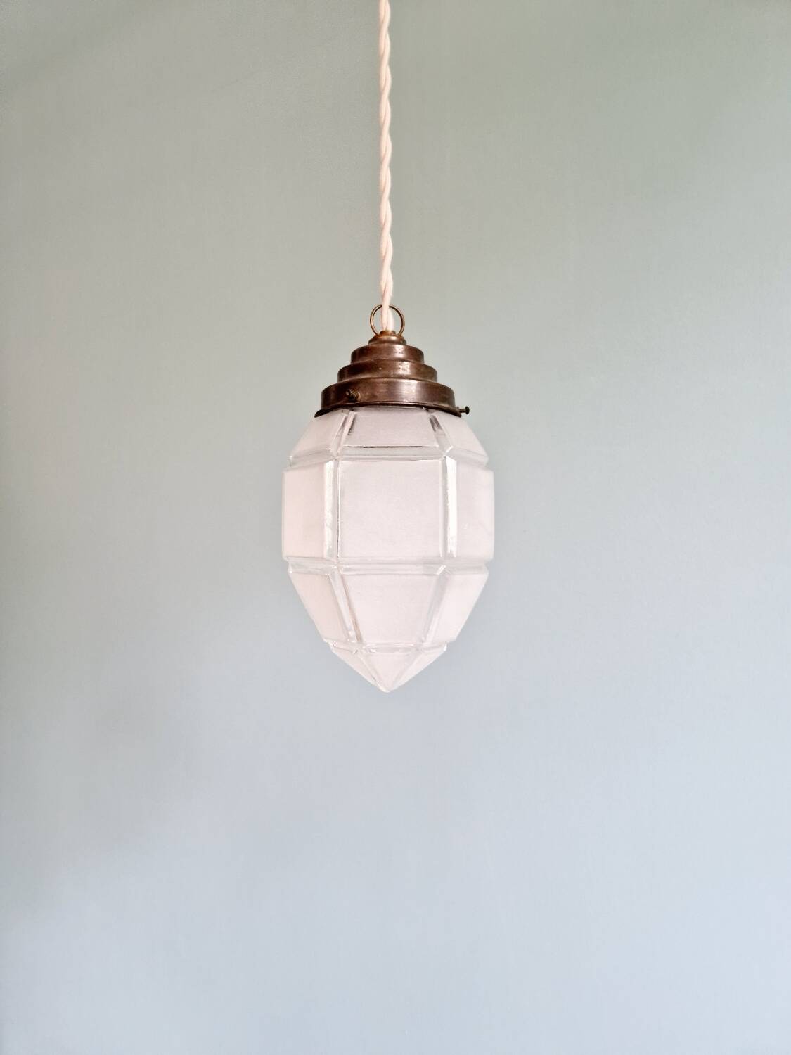 Art Deco pendant light in faceted satin glass, 1920s-30s