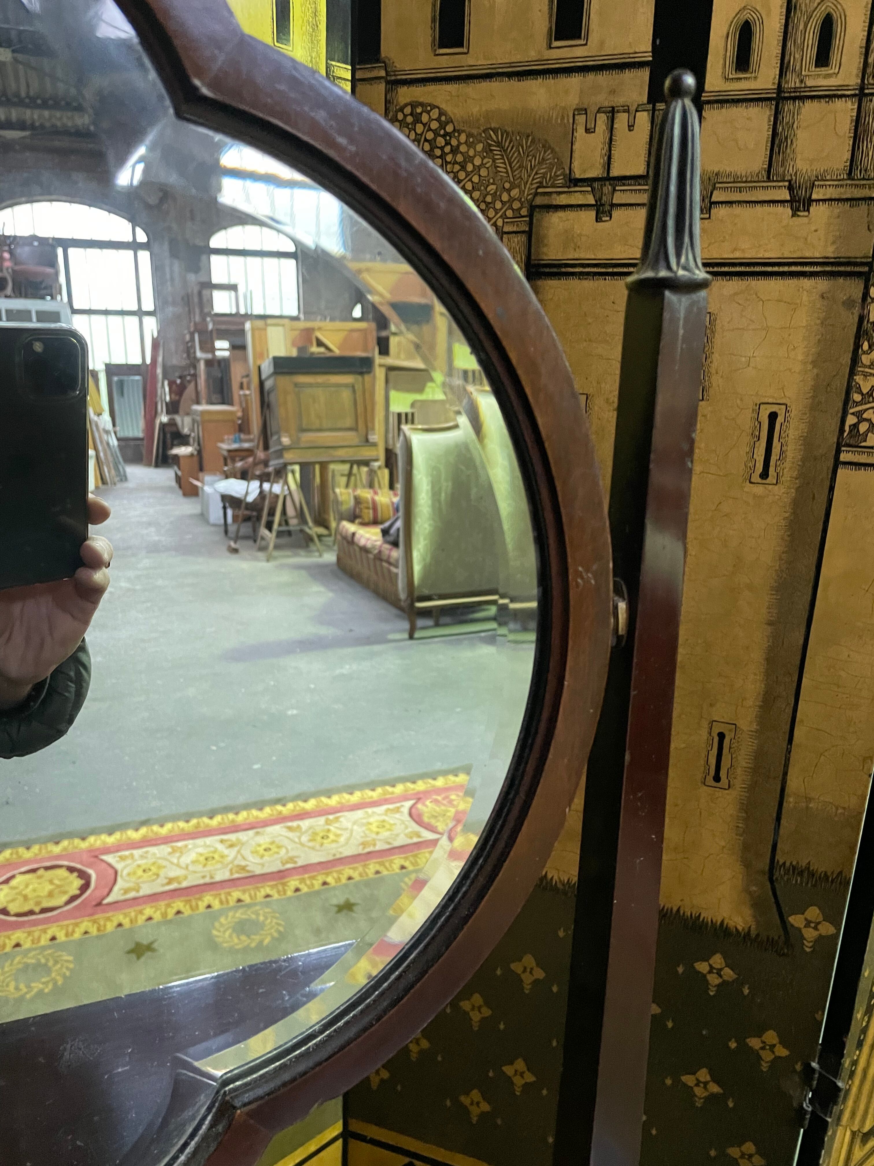 English mahogany hairdresser