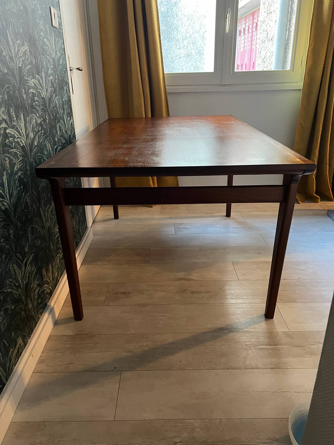 Table à manger scandinave année 60 en teck