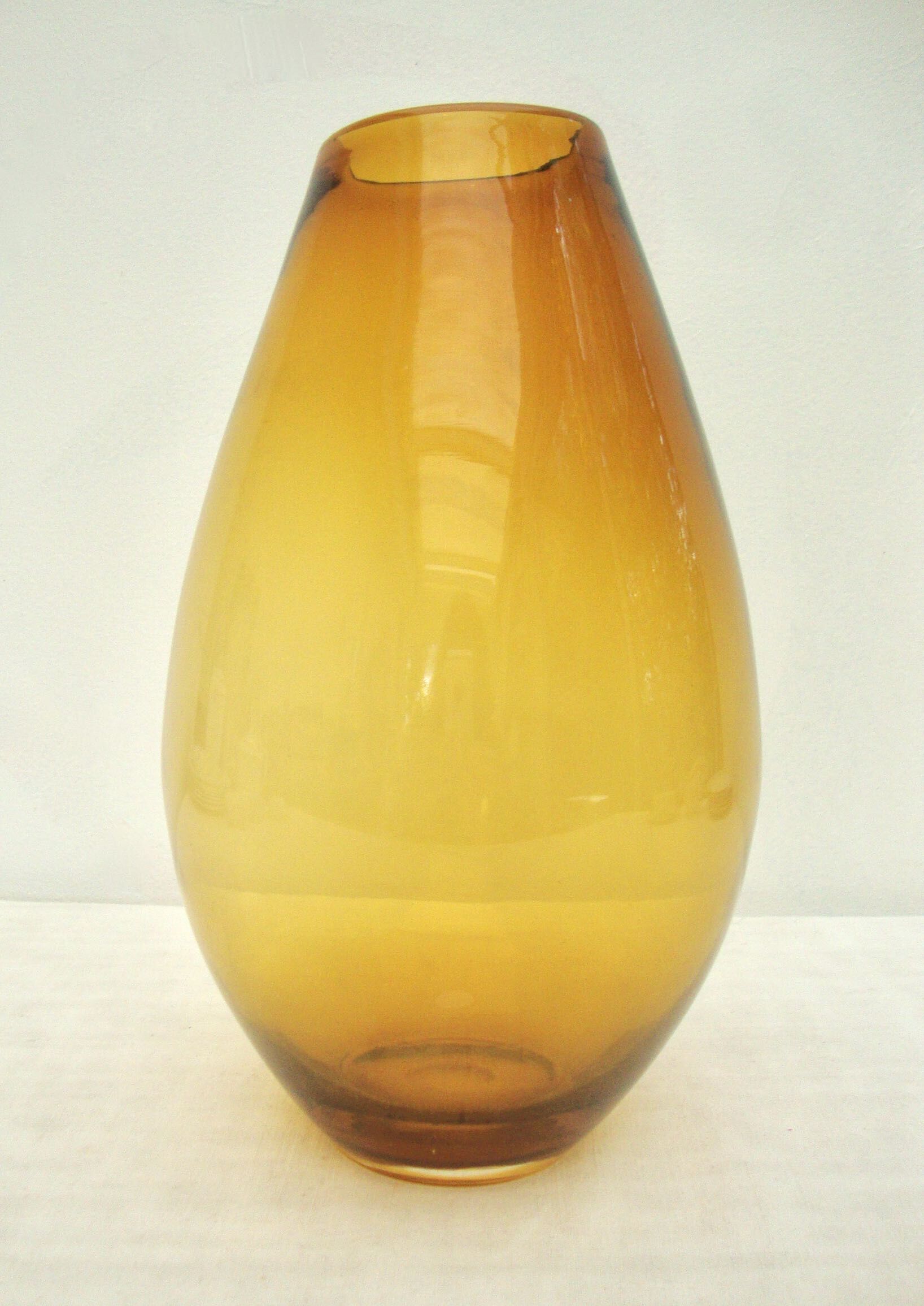 60s blown glass vase