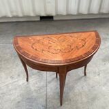 Folding games table
