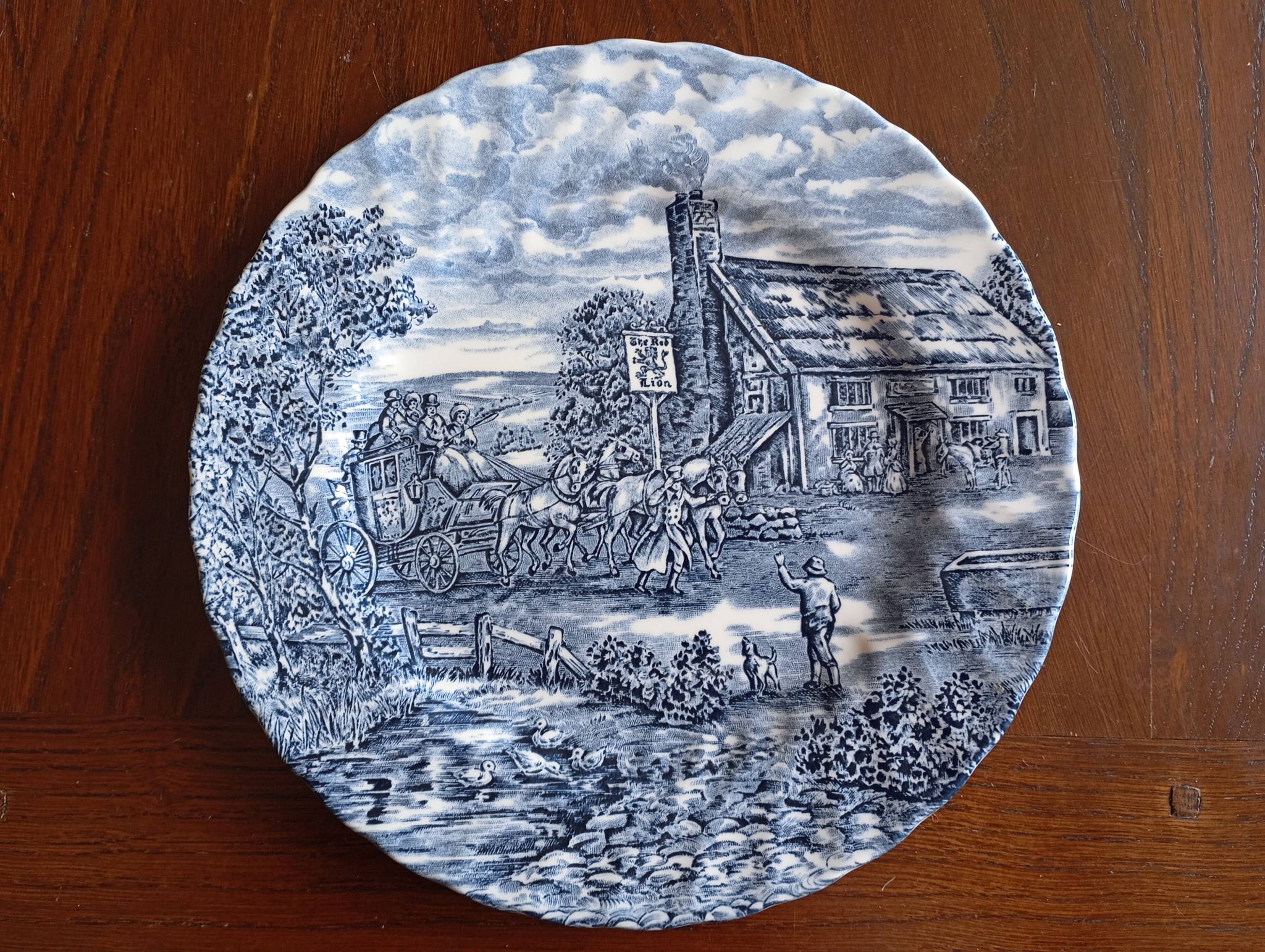 6 English flat plates Bursley "The Posthouse"
