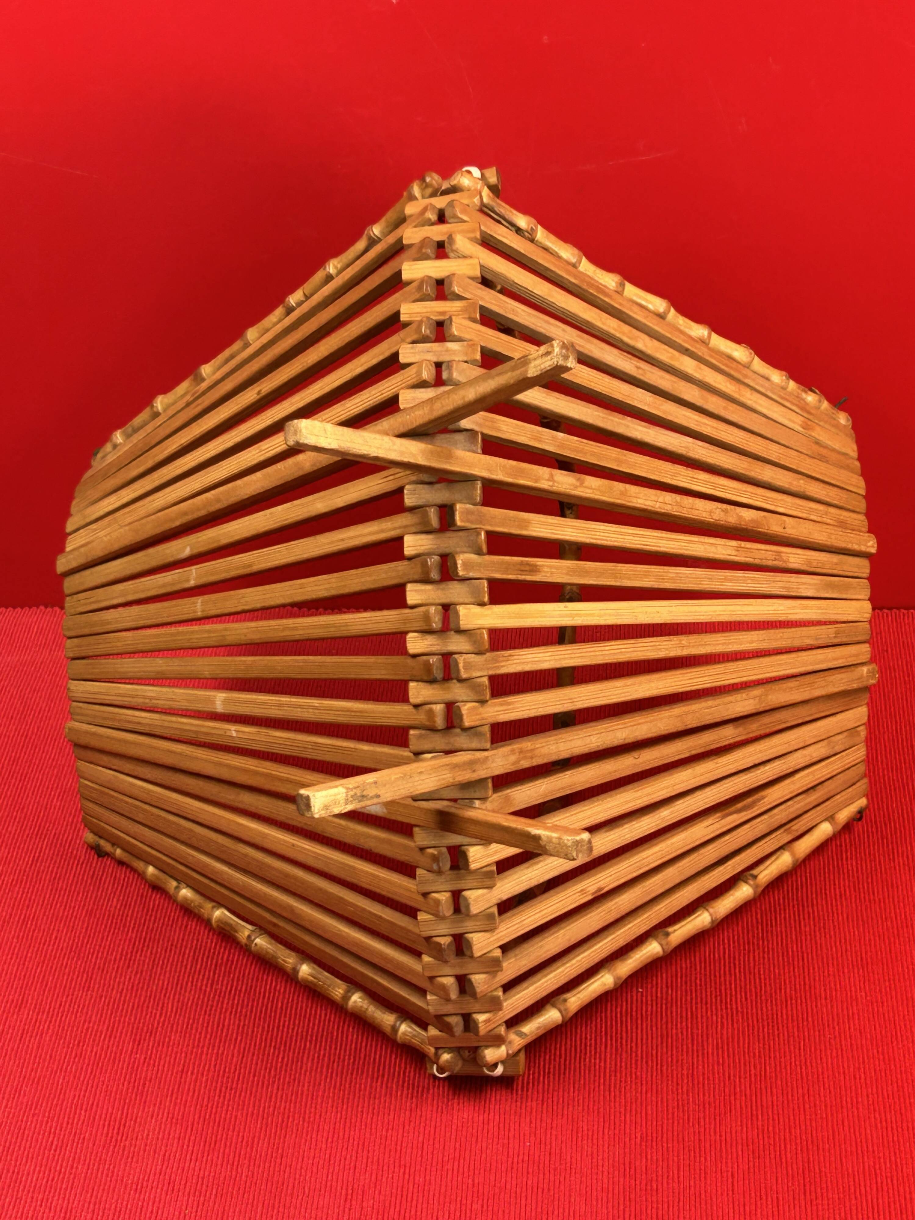 panier en rotin, bambou, corbeille vide poche vintage années 60