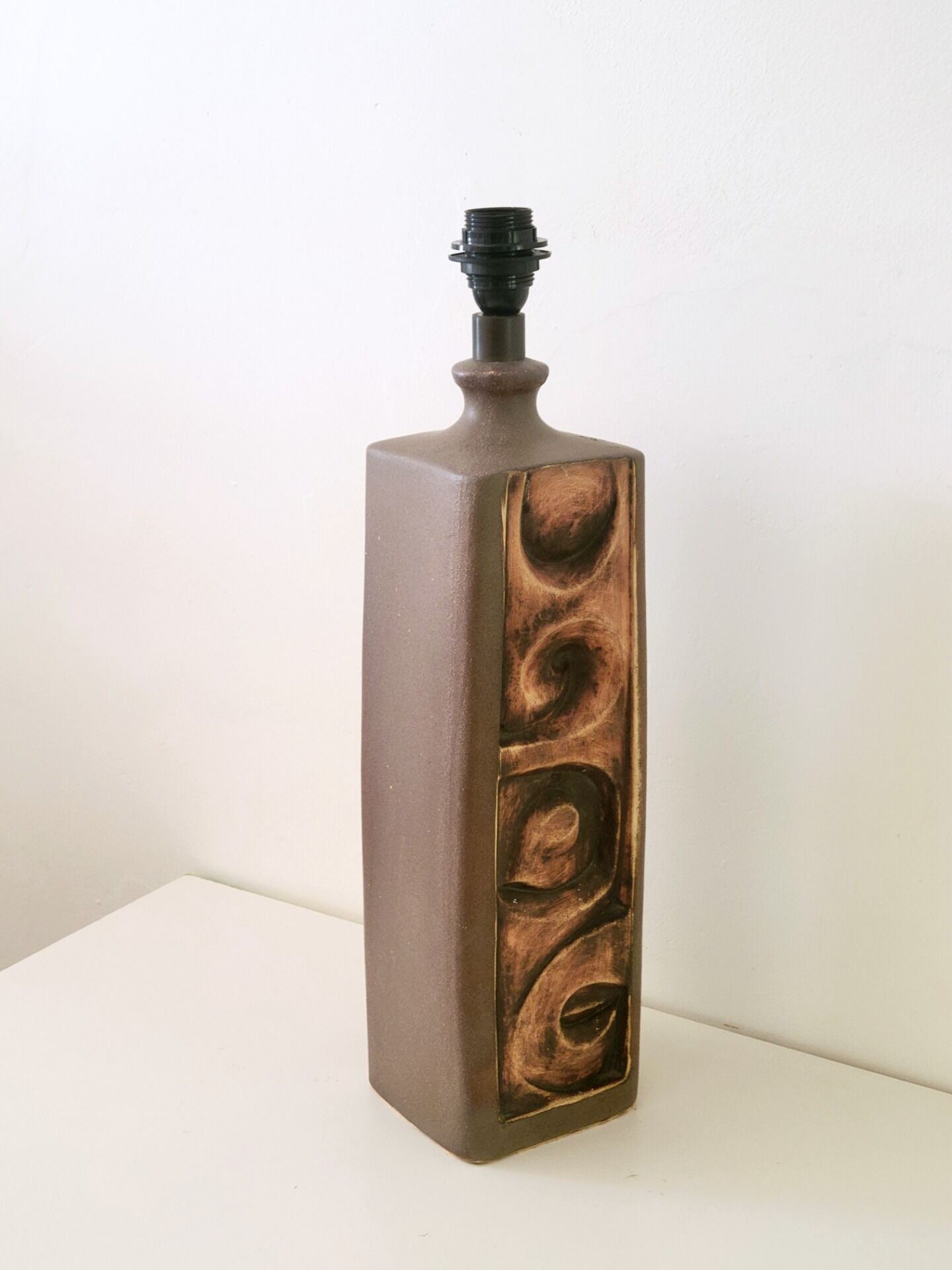 Tremaen Studio Pottery table lamp, model Chynall, Wales, 1970s