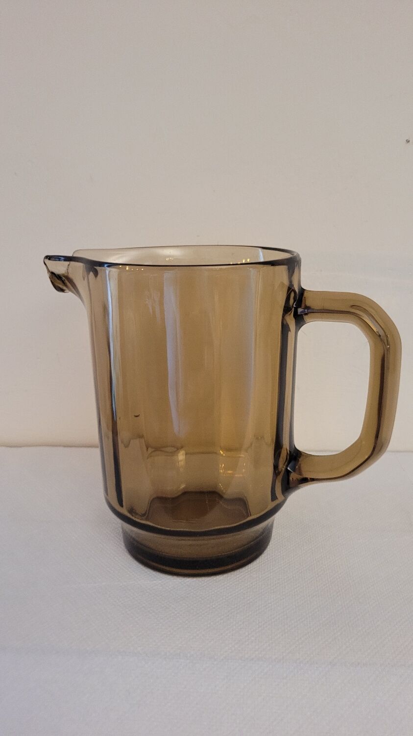 70's glass pitcher