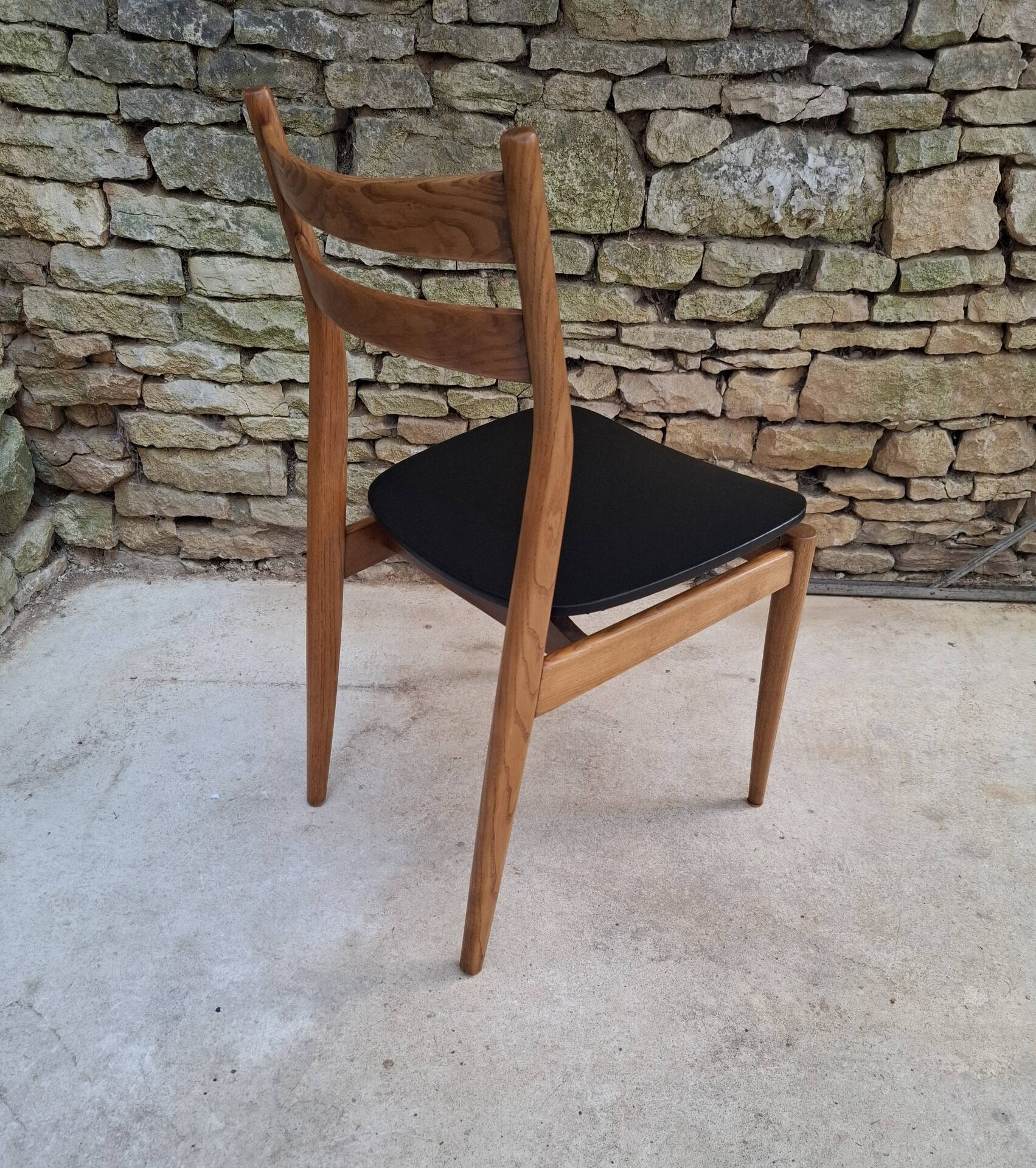 Scandinavian chair in elm