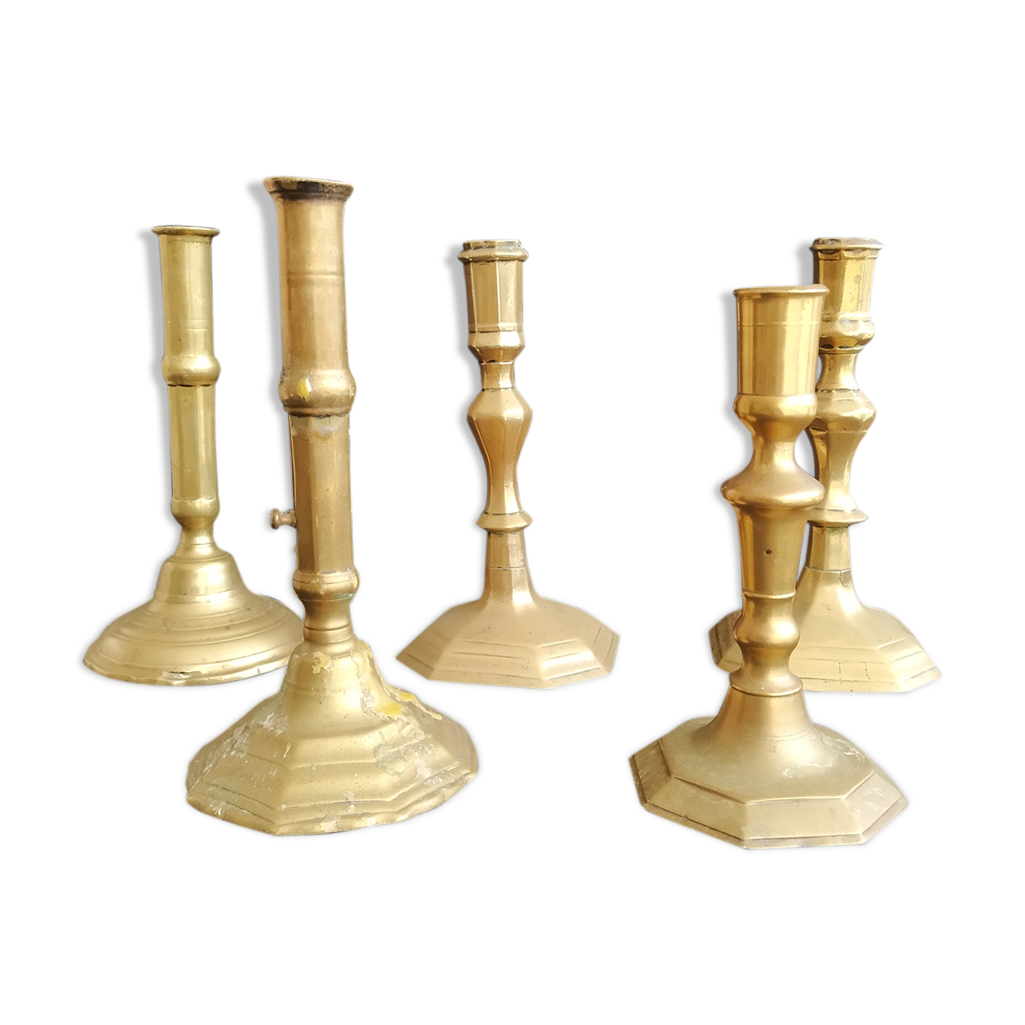 Batch of 5 brass candlesticks