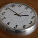 Horloge murale JAZ ronde acier 1960