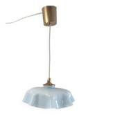 Suspension en verre opalin bleu ciel - mid.XXeme