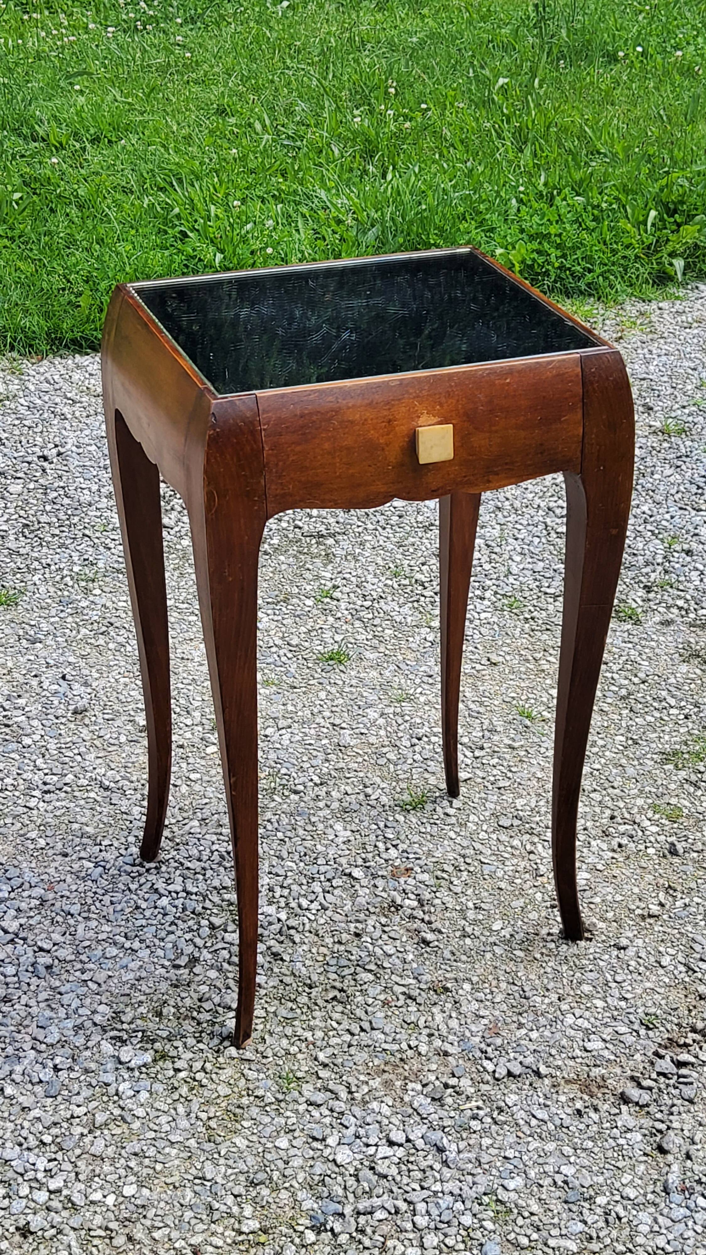 Vintage side table from the 30s/50s in beech and mirror top